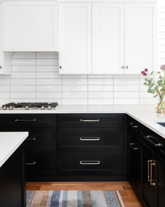 Black and white never goes out of style. This modern duotone kitchen is timeless. The perfect combination of two of our most popular paints. 

Essence Series Cabinetry:  Latte on Maple, Freddo door style and Midnight on Maple, Freddo door style
Dealer: ​@thomasandbirchboutique
Designer: Gwen Long
Photographer: @dashaaphotos

#hellocabico #cabicocabinets #luxurydesign #customcabinets #luxurykitchen #moderndesign #timelesselegance #blackandwhite